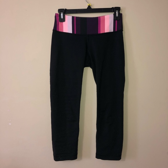 LULULEMON wunder unders!!